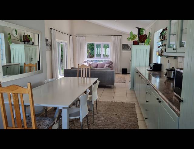 3 BEDROOM FREESTANDING RENTED IN MARINA DA GAMA